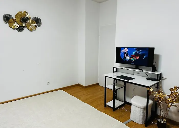 דירה Cozy Flat Near Main Station & Center *